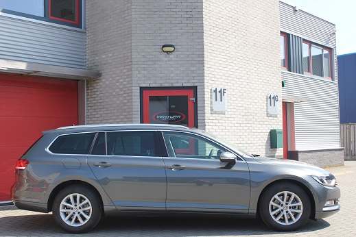 Rijervaring Chiptuning Volkswagen Passat 1.6 TDi 120 PK Zijkant