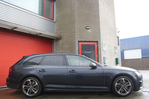 Rijervaring Chiptuning Audi A4 2.0 TDI 150 PK Zijkant