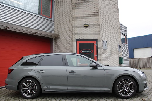 Rijervaring Chiptuning Audi A4 1.4 TFSI 150 Pk Zijkant