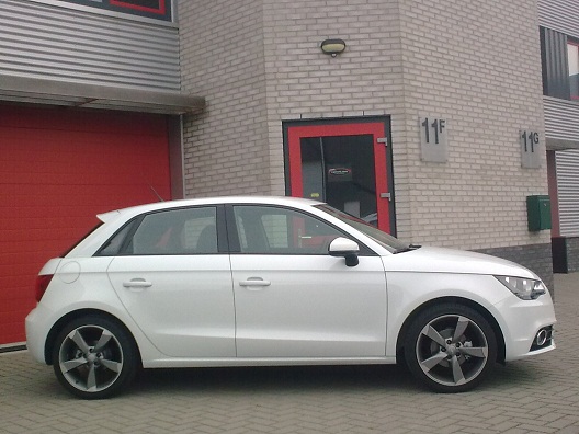 Rijervaring Chiptuning Audi A1 1.2 TFSi 86 PK Zijkant