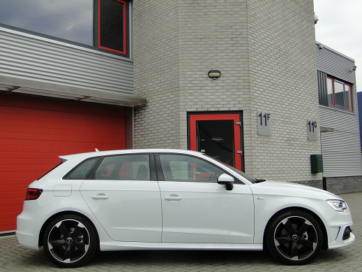 Rijervaring Chiptuning Audi A3 1.4 TFSi Sportback 140 PK Zijkant