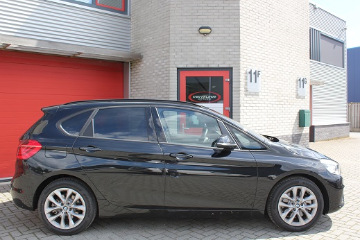 Rijervaring Chiptuning BMW 225xe Active Tourer 224 pk Zijkant
