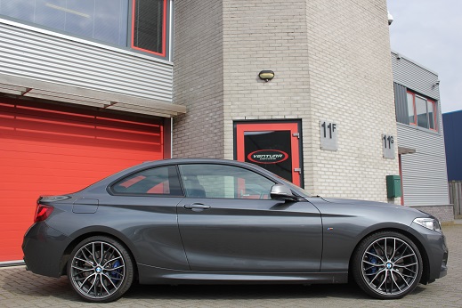Rijervaring Chiptuning BMW 235i 326 PK 450 NM Zijkant