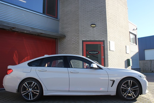 Rijervaring Chiptuning BMW 420i 184 PK B48 motor Zijkant