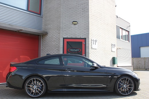 Rijervaring Chiptuning BMW 430i 252 PK B48 motor Zijkant