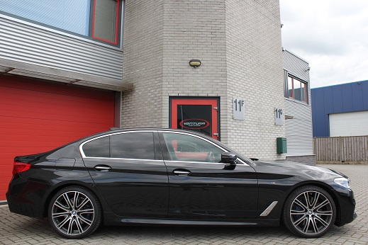 Rijervaring Chiptuning  BMW 540i G30-G31 340 PK 450 NM Zijkant
