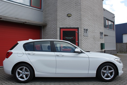 Rijervaring Chiptuning BMW 118i 170 PK Zijkant