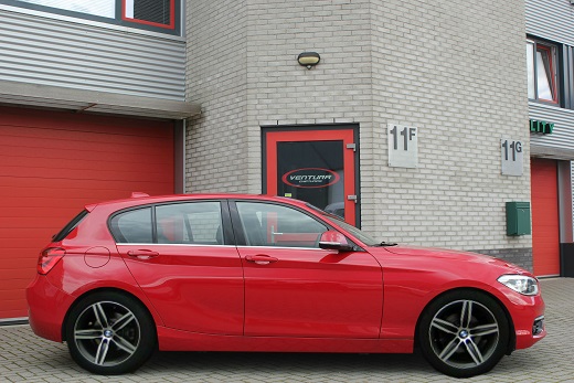 Rijervaring Chiptuning BMW 120d 190 PK Zijkant