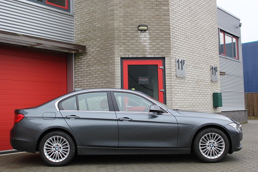 Rijervaring Chiptuning BMW 320i 184 PK Zijkant