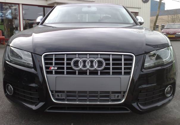 Rijervaring Chiptuning Audi A5 3.0 TDI 240 PK Zijkant