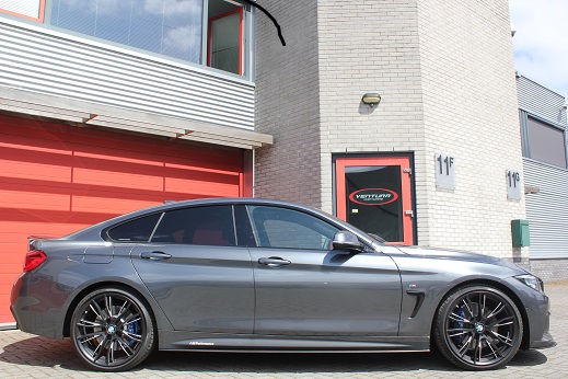 Rijervaring Chiptuning BMW 430i 252 PK B48 motor Zijkant