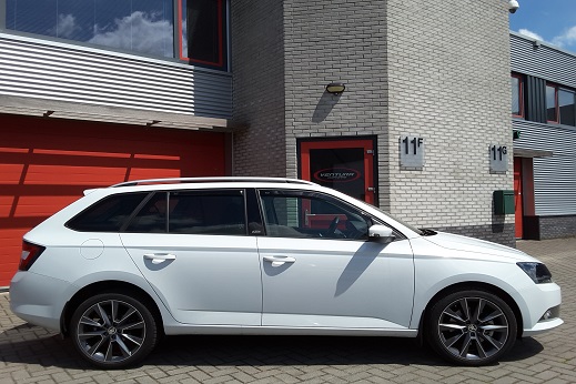 Rijervaring Chiptuning Skoda fabia 1.2 TSi 110 PK Zijkant