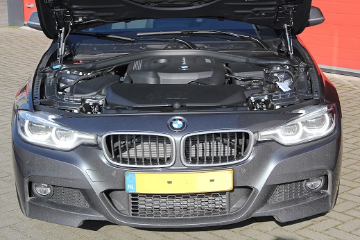 Rijervaring Chiptuning BMW 330i 252 PK B48 motor Voorkant