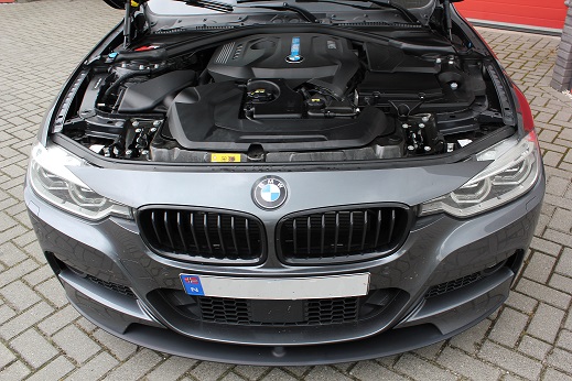 Rijervaring Chiptuning BMW 330e 252 PK Voorkant