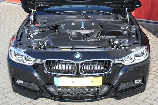 Rijervaring Chiptuning BMW 330e 252 PK Voorkant