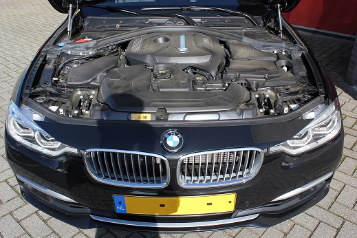 Rijervaring Chiptuning BMW 330e 252 PK Voorkant