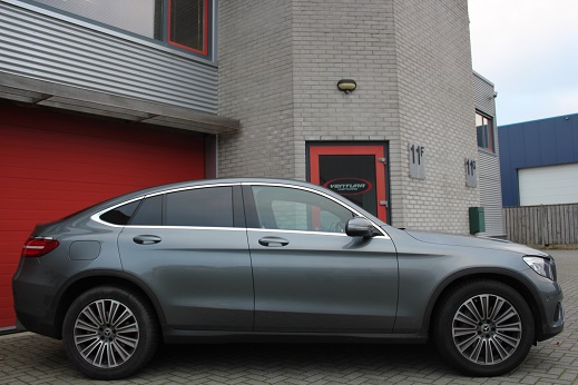 Rijervaring Chiptutunig Mercedes GLC 220 CDi 170 PK Zijkant