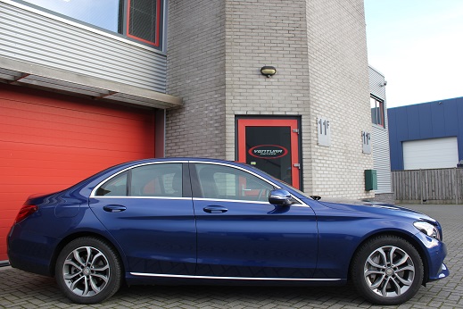 Rijervaring Chiptuning Mercedes C350 e Zijkant
