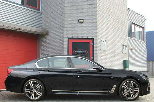 Rijervaring Chiptuning BMW 730d 265 PK G11 xDrive Bjr 2016 Zijkant