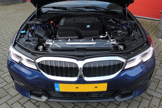 Rijervaring Chiptuning BMW 330i G20 258 PK 400 NM Voorkant