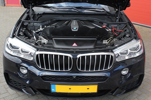 Rijervaring Chiptuning BMW X6 50i 449 PK Voorkant