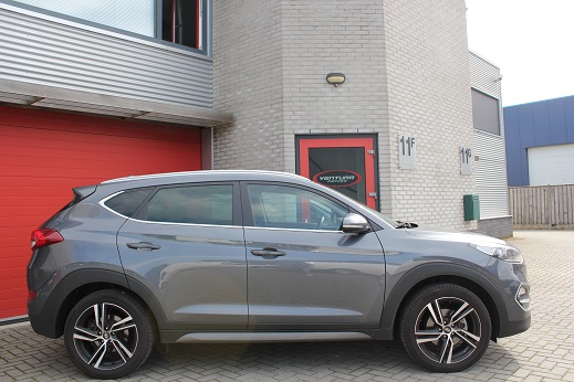 Rijervaring Chiptuning Hyundai Tucson 1.6 GDi 132 PK Zijkant