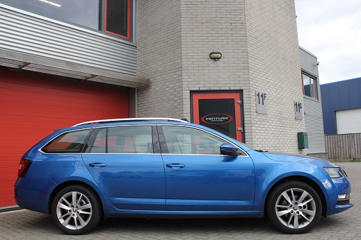 Rijervaring Chiptuning Skoda Octavia 1.0 TSi 115 PK Zijkant