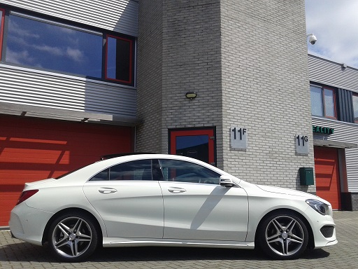 Rijervaring Chiptuning Mercedes CLA 180 CGI 122 PK Automaat Zijkant
