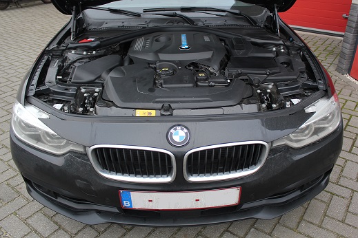 Rijervaring Chiptuning BMW 330e 252 PK Voorkant