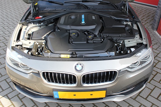 Rijervaring Chiptuning BMW 330e 252 PK Voorkant