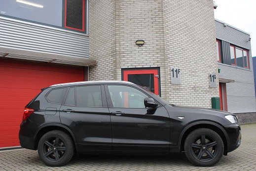Rijervaring Chiptuning BMW X3 2.0d 184 PK Zijkant