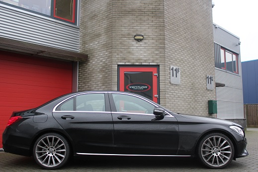 Rijervaring Chiptuning Mercedes C350 e Zijkant
