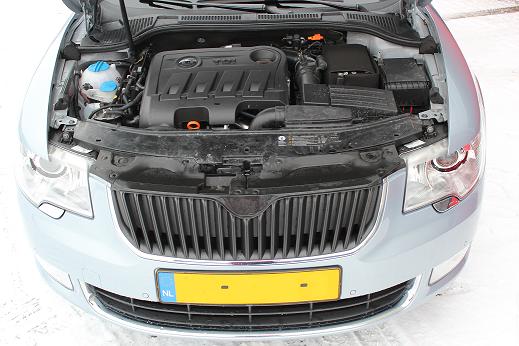 Rijervaring Chiptuning Skoda Superb 1.6 TDI 105 PK Voorkant
