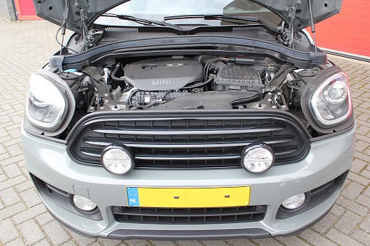 Rijervaring Chiptuning Mini Countryman 1.5 3 cil 136 PK Voorkant