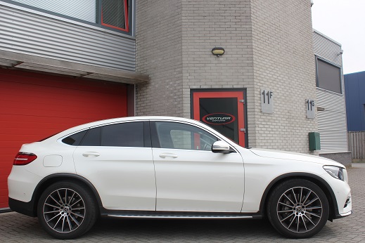 Rijervaring Chiptuning Mercedes GLC 250 CGi 211 Pk Zijkant