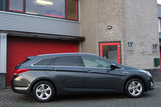 Rijervaring Chiptuning Hyundai i40 CRDI 115 PK Zijkant