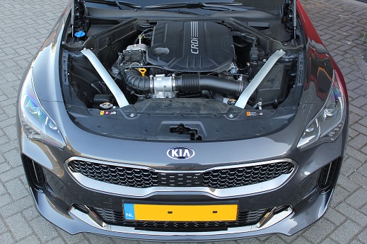 Rijervaring Chiptuning Kia Stinger 2.2 CRDi 200 PK 440 NM Voorkant