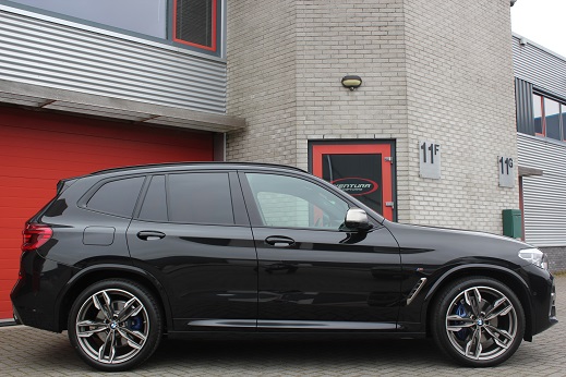 Rijervaring Chiptuning BMW X3 M40i 360 PK Zijkant