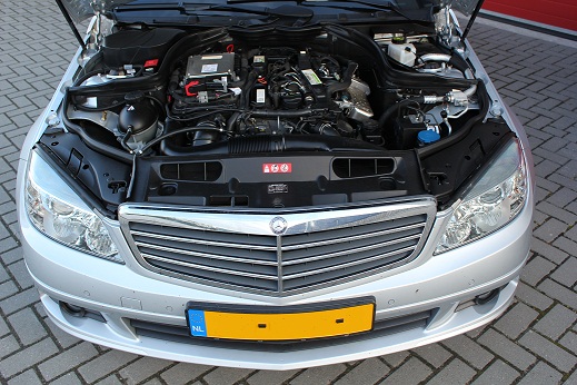 Rijervaring Chiptuning Mercedes C180 CDI 120 PK Voorkant