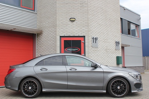 Rijervaring Chiptuning Mercedes CLA 200 CGI 156 PK automaat Zijkant