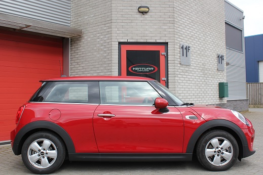 Rijervaring Chiptuning Mini One 1.2 Turbo 102 PK Zijkant