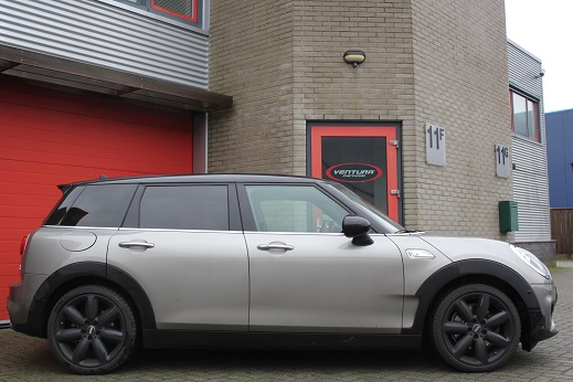 Rijervaring Chiptuning Mini Clubman 2.0i 192 PK Zijkant
