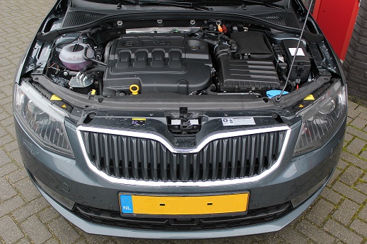 Rijervaring Chiptuning Skoda Octavia 2.0 TDI 150 PK Voorkant