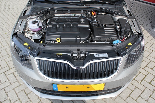 Rijervaring Chiptuning Skoda Octavia 2.0 TDI 150 PK Voorkant
