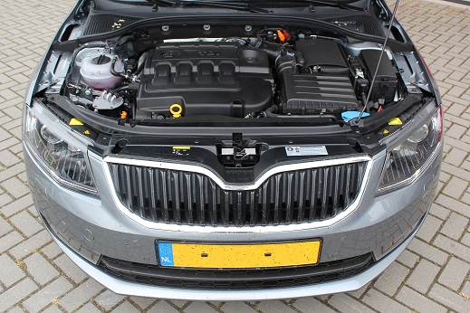 Rijervaring Chiptuning Skoda Octavia 2.0 TDI 150 PK Voorkant