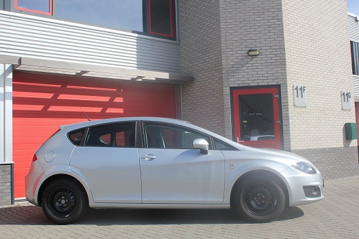 Rijervaring Chiptuning Seat Leon 1.2 TSI 105 PK Zijkant
