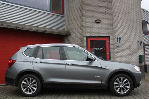 Rijervaring Chiptuning BMW X3 2.0i 184 PK Zijkant
