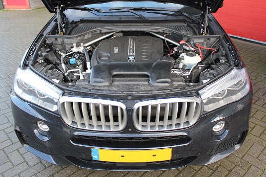 Rijervaring Chiptuning BMW X5 3.0d 258 PK Voorkant