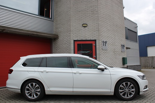 Rijervaring Chiptuning Volkswagen Passat 1.6 TDi 120 PK Zijkant