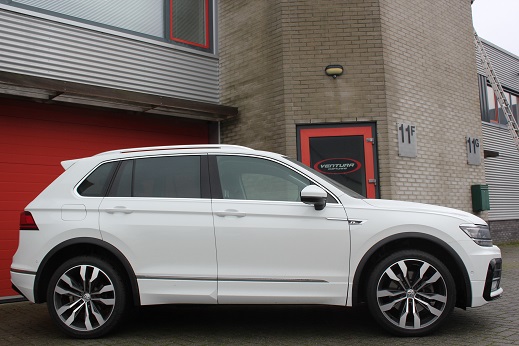 Rijervaring Chiptuning Volkswagen Tiguan 2.0 TDi 190 PK Zijkant